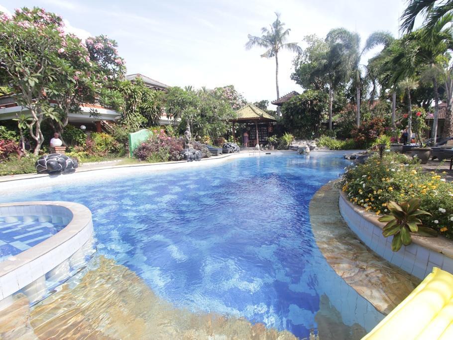 Ramayana Hotel Sanur Buitenkant foto